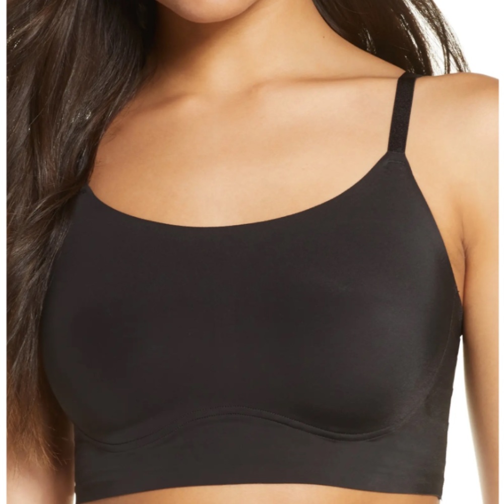 - True Body Lift Scoop Full Cup Adjustable Strap Bra In Black